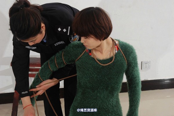 mj影视 - 汪晓慧6―绑缚刑场 第 24 张图片