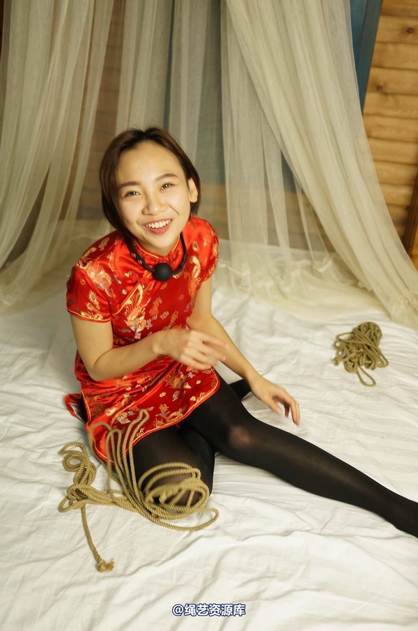 dk13美束馆 - 11.14-小仙儿红旗袍b-120 第 25 张图片