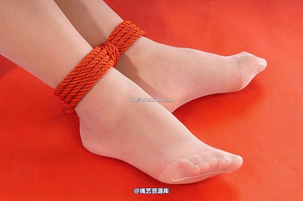 丽柜美束 - 2005-06-14 第 17 张图片