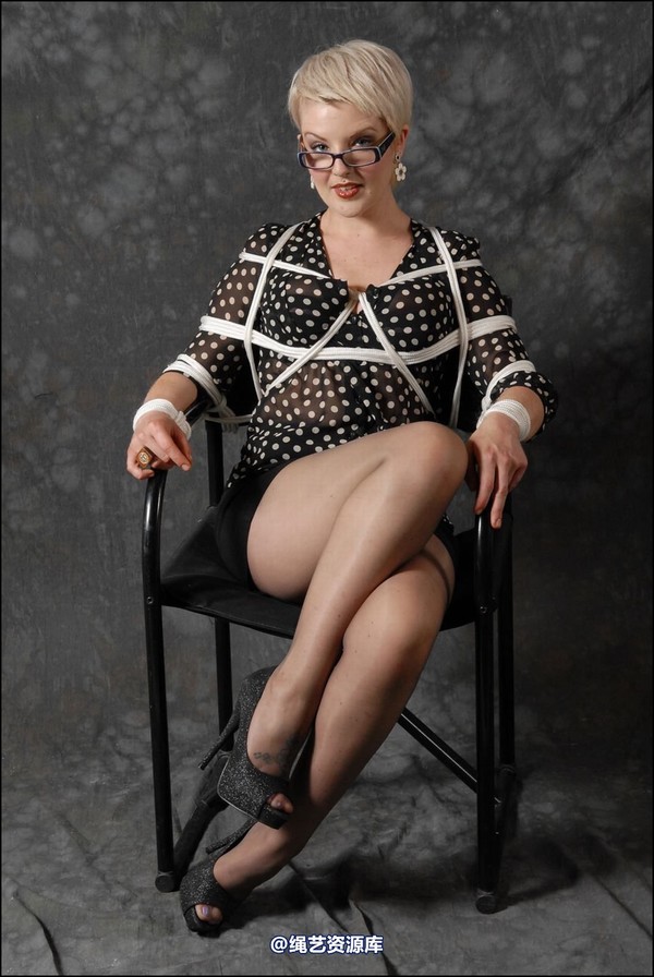 simplytied - Miss RR chair tied 第 7 张图片