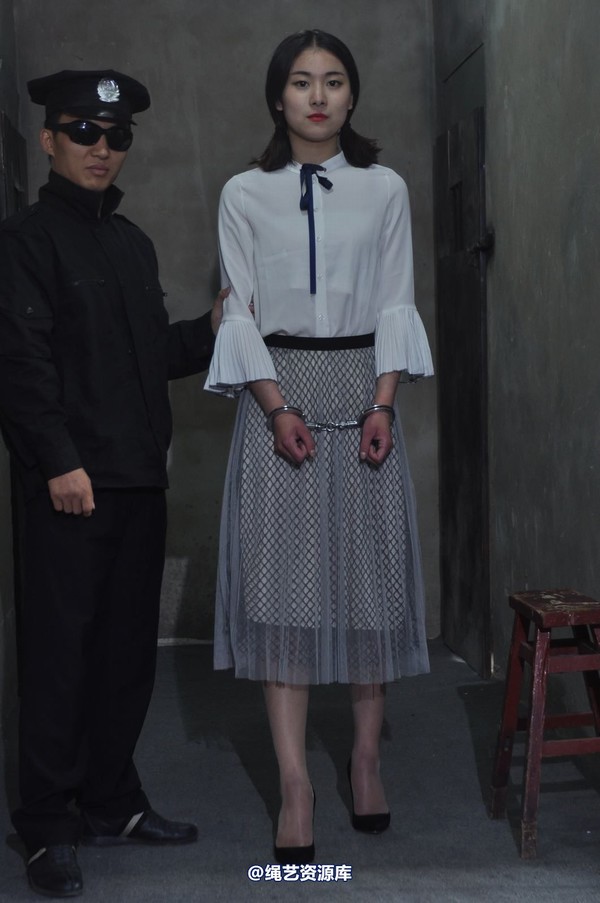 mj影视 - 淑女被抓 第 12 张图片
