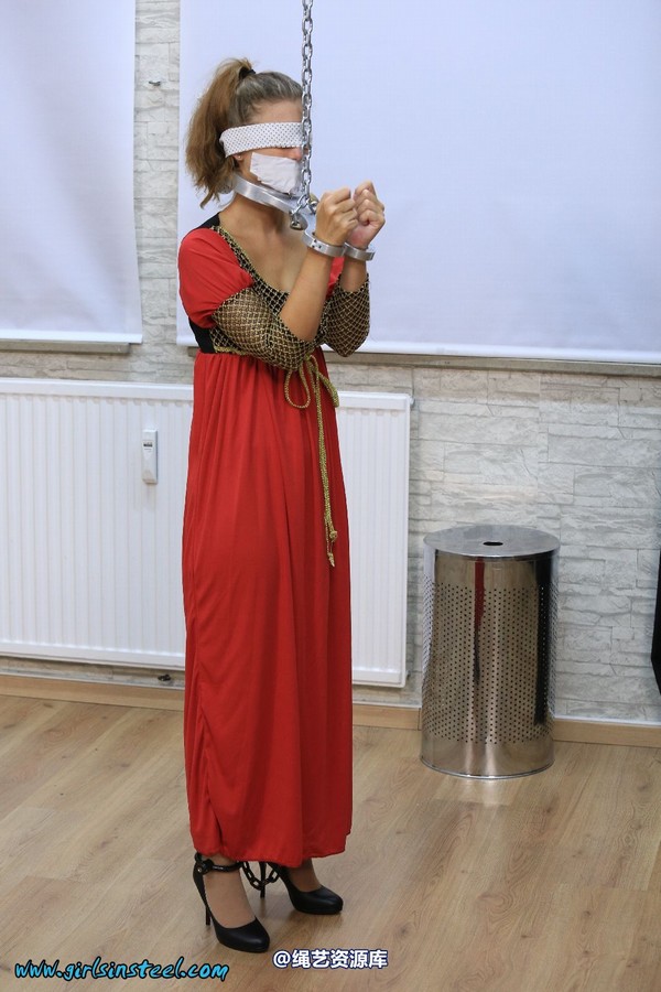 girlsinsteel - Sophia as a damsel 第 47 张图片