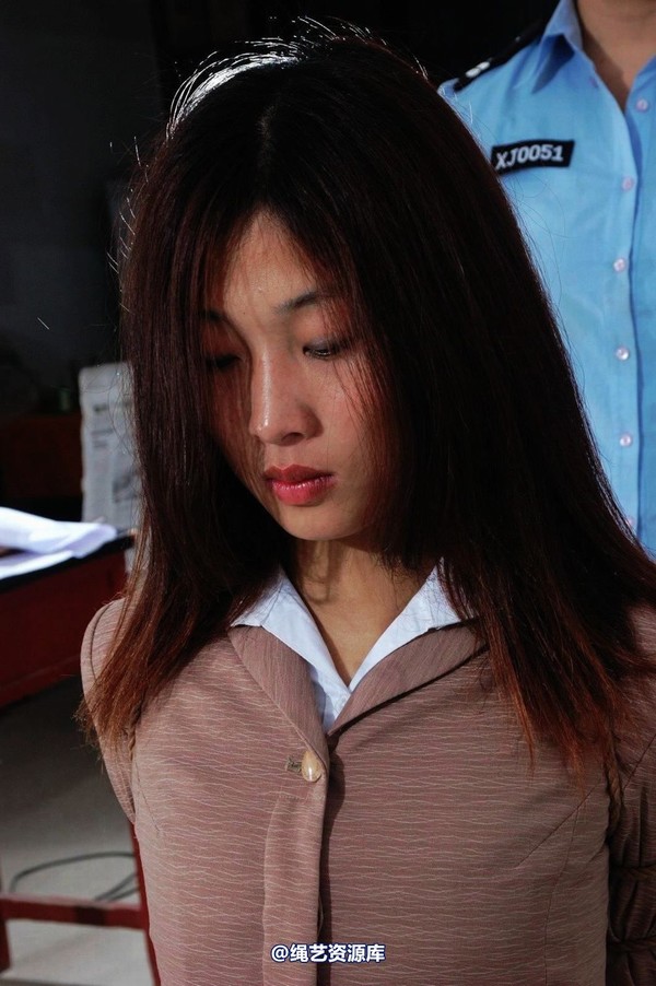 mj影视 - 倾心职务犯罪－押解绳-2013-03-28 第 344 张图片