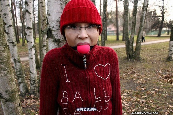 gaggedinpublic - gip334 第 110 张图片