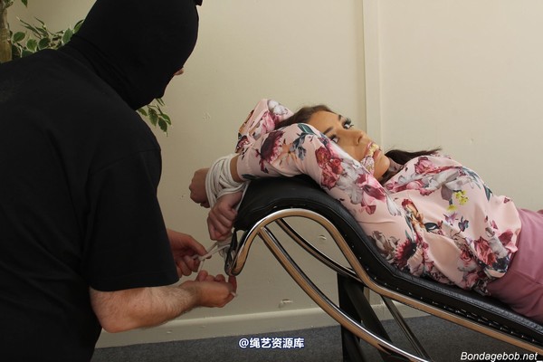 bondagebob - Emma Green The Psychiatrist 第 87 张图片