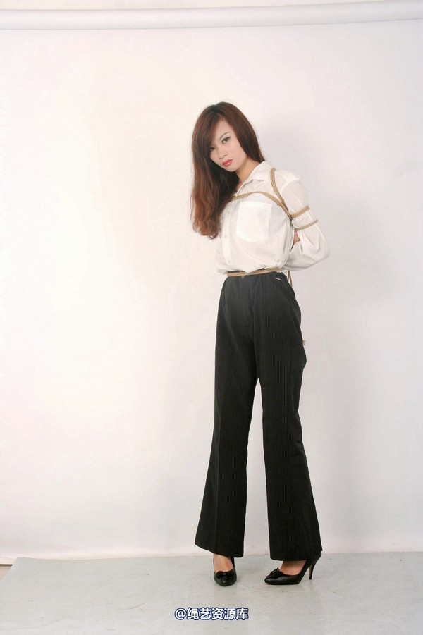 雅俗阁 - 2013-NO.13Model 雅春 第 4 张图片