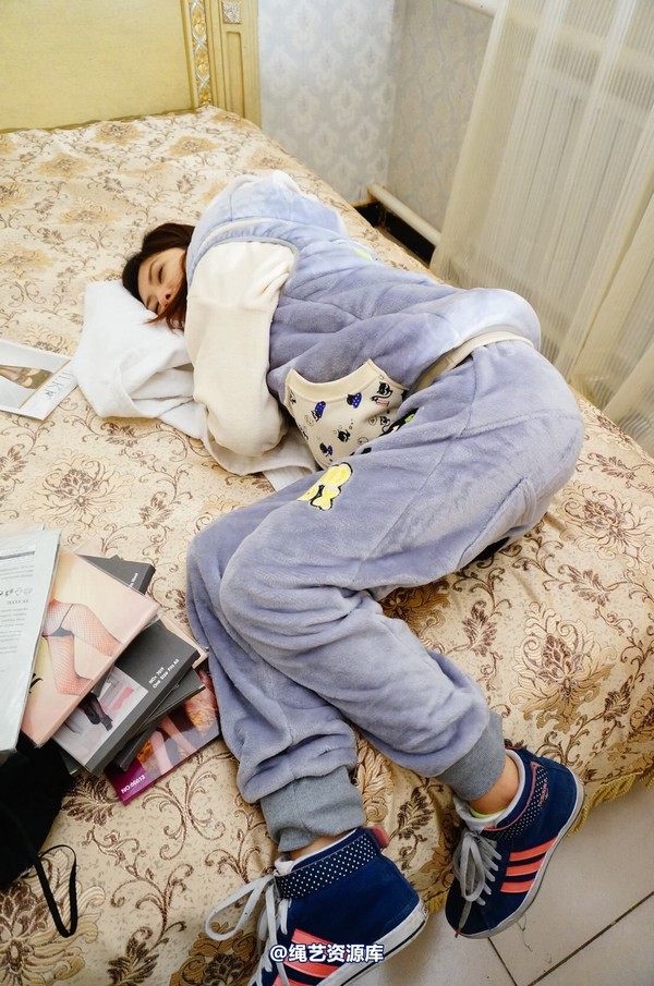 dk13美束馆 - 2.13-小宝黑袍a-53P 第 7 张图片