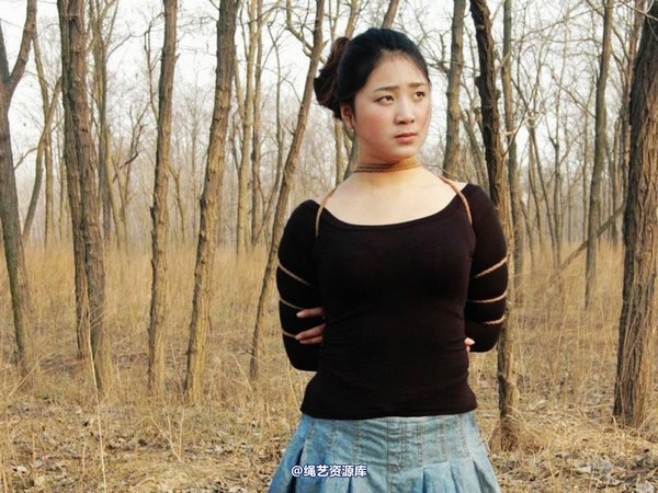 mj影视 - 2013-3-4陈沫踏青 黑丝美女最终的不归路 第 367 张图片