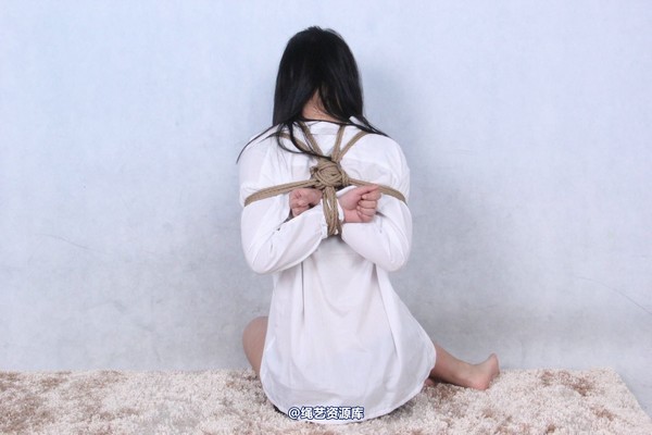 胜景山庄 - 280-盼盼白衣美缚 第 20 张图片