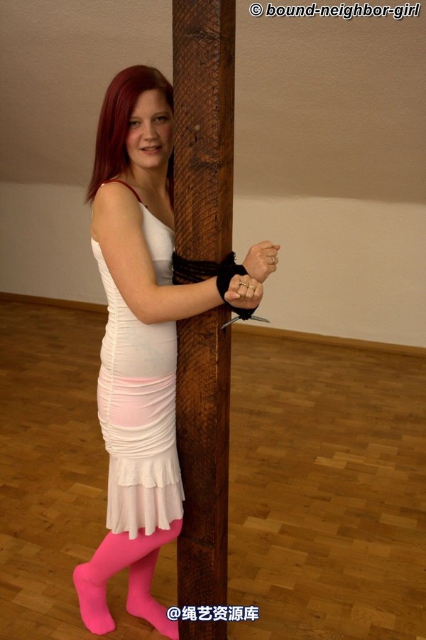 bound-neighbor-girl - Melina - Tied up in the office 4 第 13 张图片