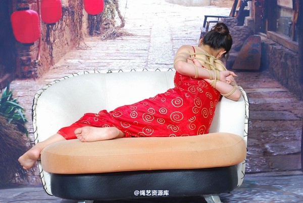 唯美之家 - 梦洁红色五花 第 33 张图片