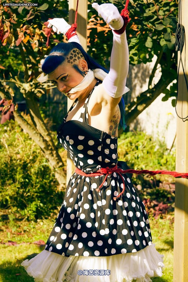 limitedaudience - 2013 raevan spread outdoors 2 第 10 张图片