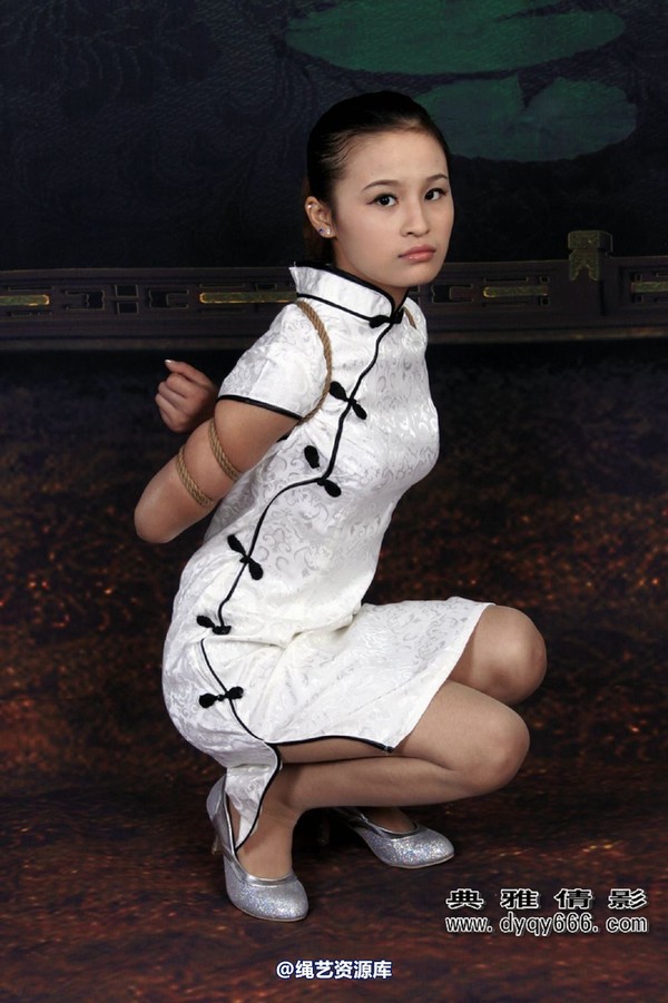 典雅倩影 - 012-典雅倩影美女丽莎旗袍 第 46 张图片