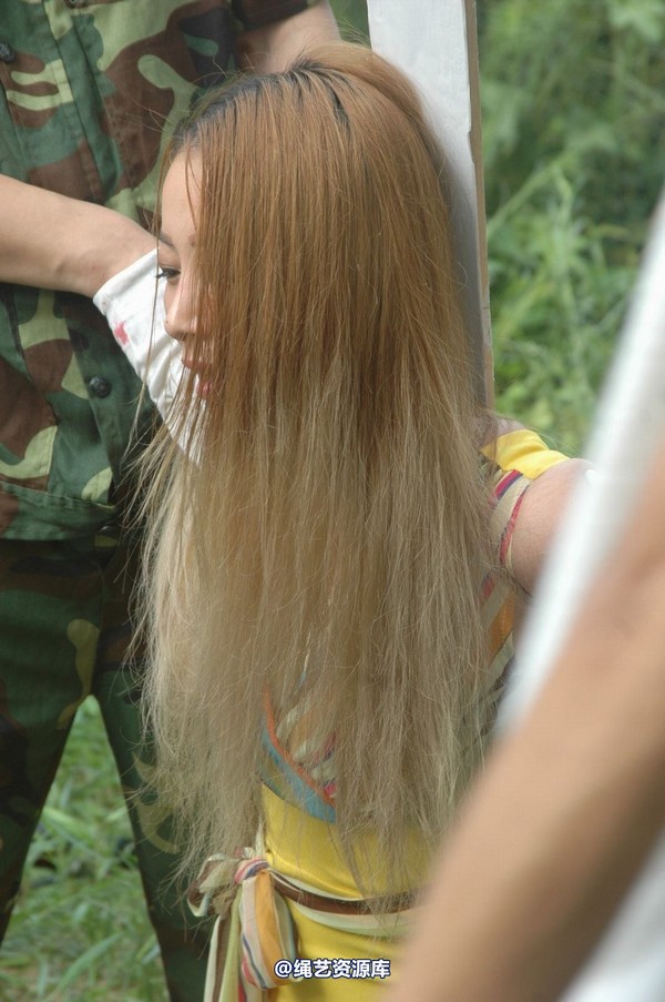 mj影视 - 血的代价执行刑场 失禁战栗2013-08-26 第 149 张图片