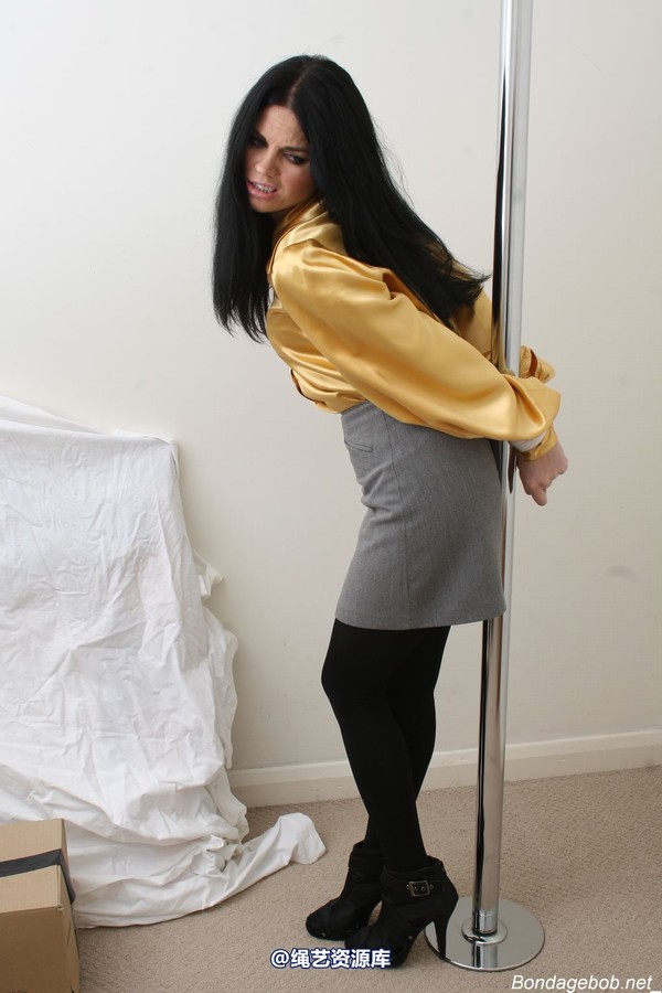 bondagebob - Monica Harris Pole position 第 4 张图片