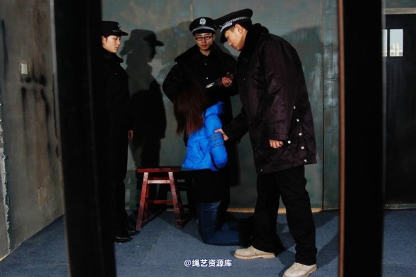 mj影视 - 故意杀人犯黄燕－绑赴刑场2013-03-28 第 39 张图片