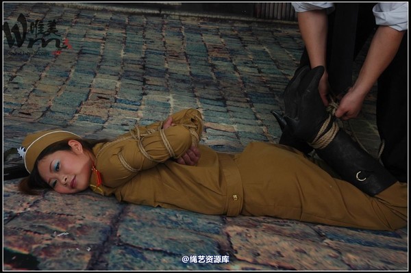 唯美之家 - 08-05-07新模特二 第 130 张图片