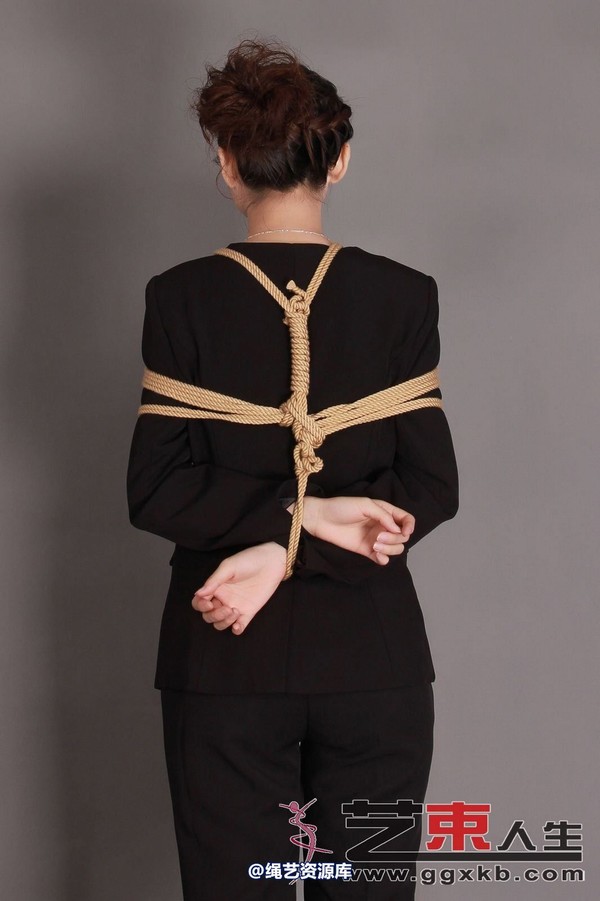 艺束人生 - 015-小蝶职业装礼服KB 第 33 张图片