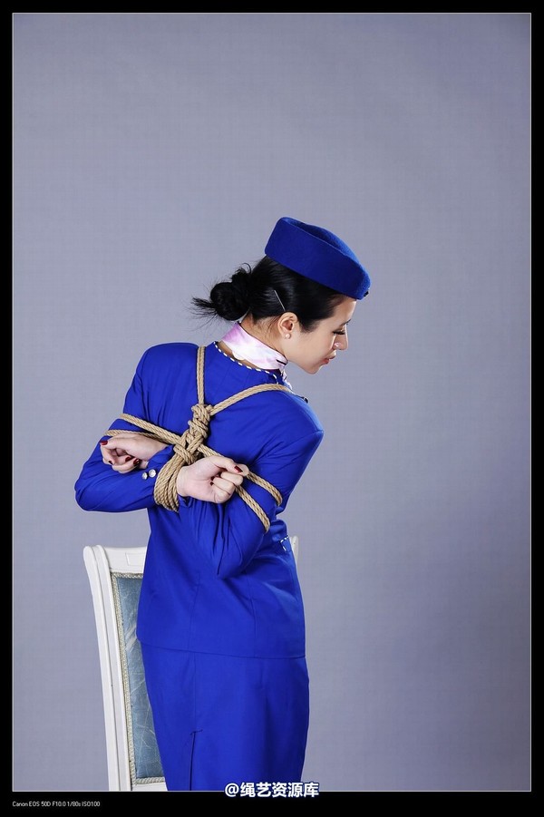 神艺缘 - 269-空姐制服 第 19 张图片
