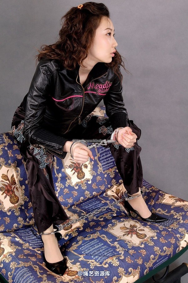 丽柜美束 - 2006-02-18 第 4 张图片