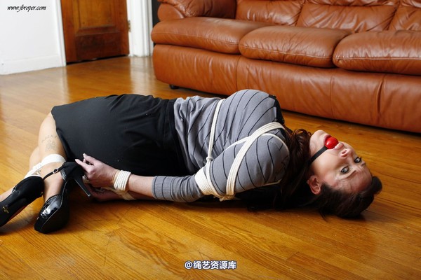 jbroper - Christina Carter 2011-2 第 26 张图片