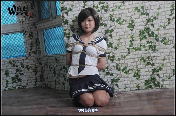 唯美之家 - 甜甜学生装2010-5-25 第 22 张图片