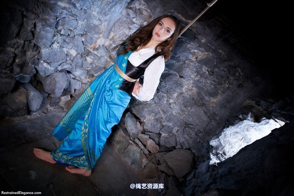 restrainedelegance - The Wrong Target 第 77 张图片