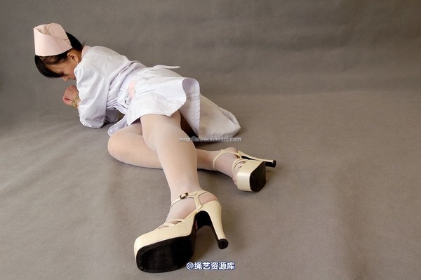 丽柜美束 - 2006-02-09 第 3 张图片