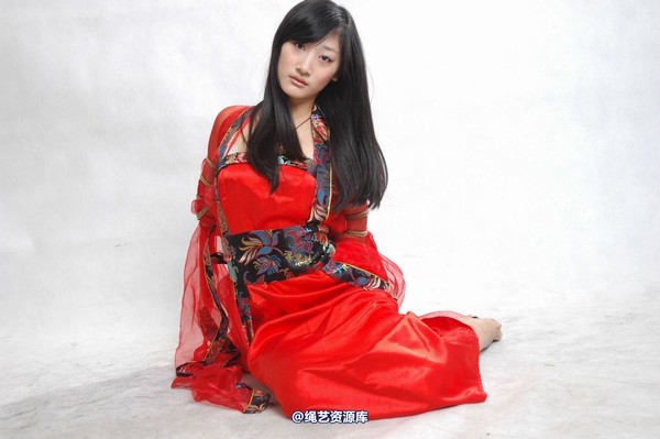 唯美之家 - 梦涵唐装 第 25 张图片