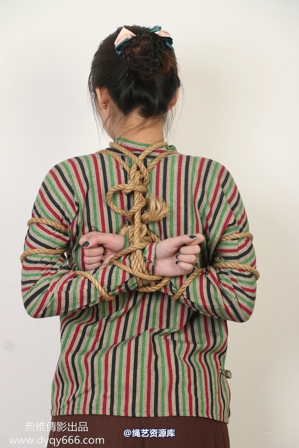 典雅倩影 - 695-晓晓预览图二九 第 37 张图片