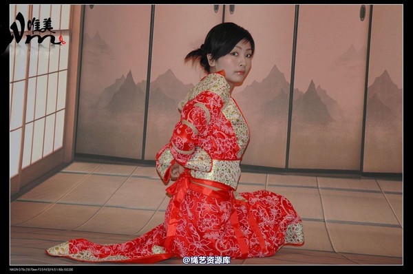 唯美之家 - 08-05-29盈盈汉服-护士装 第 19 张图片
