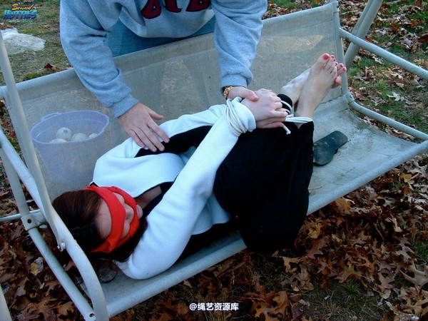 boundhotties - Mercedes 第 30 张图片