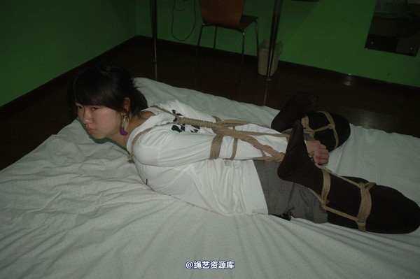 唯美之家 - 2010-10-22冉冉学生制服 第 17 张图片