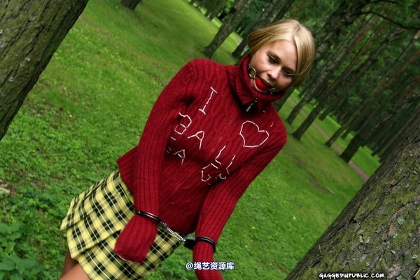 gaggedinpublic - gip440 第 32 张图片
