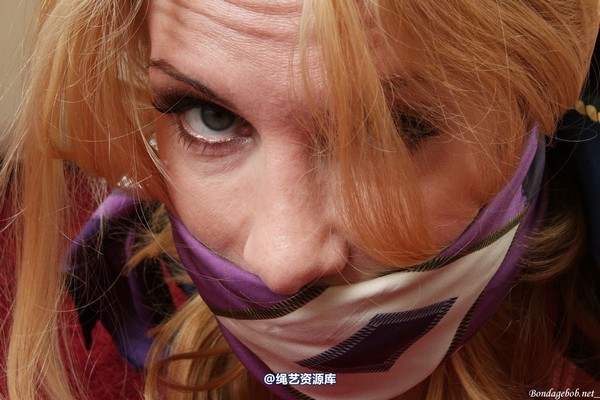 bondagebob - Eden Wells Dressed for success 第 167 张图片