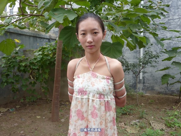 mj影视 - 夏晓夏唯美 第 13 张图片