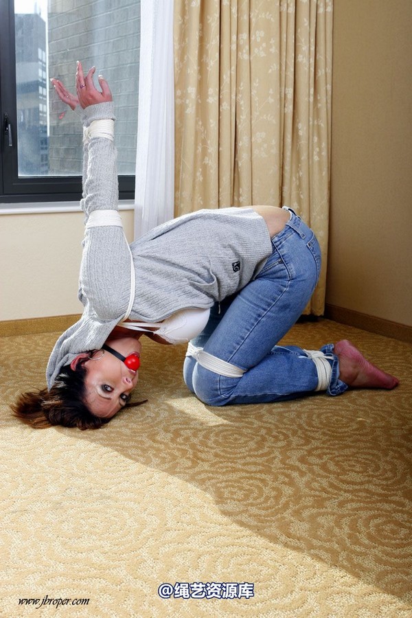 jbroper - Christina Carter 2010-2 第 75 张图片