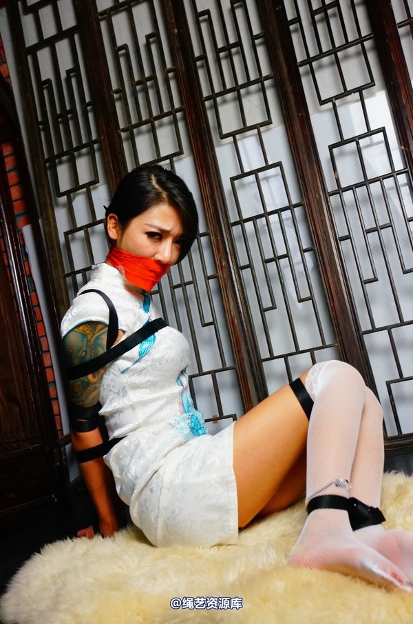 dk13美束馆 - 9.19-红袖白旗袍C-102P 第 85 张图片