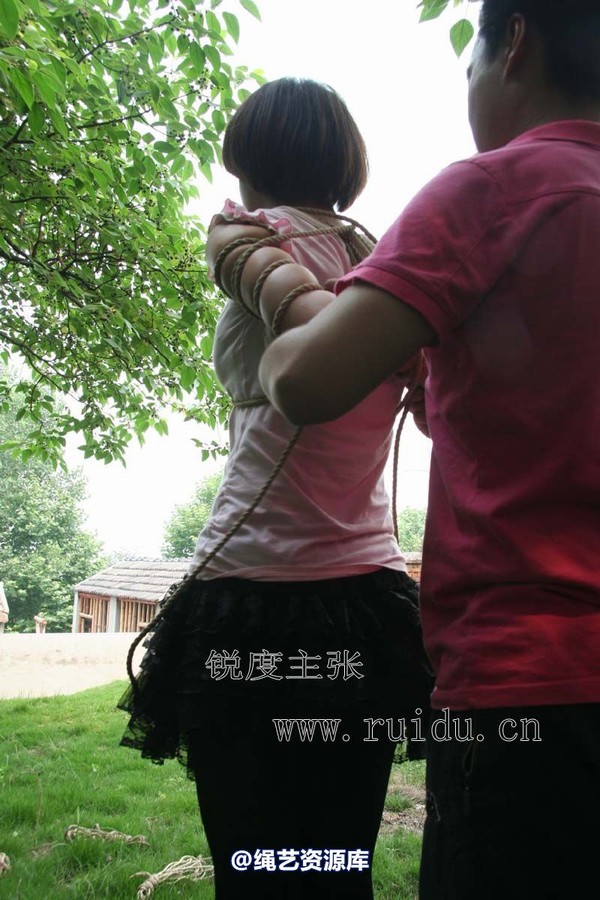 锐度主张 - 2009年第29期捆绑图（2009.7.9）模特：心心 小爱 第 38 张图片