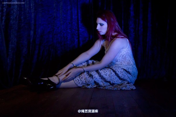 limitedaudience - 2012 ivory chained in darkness 第 18 张图片