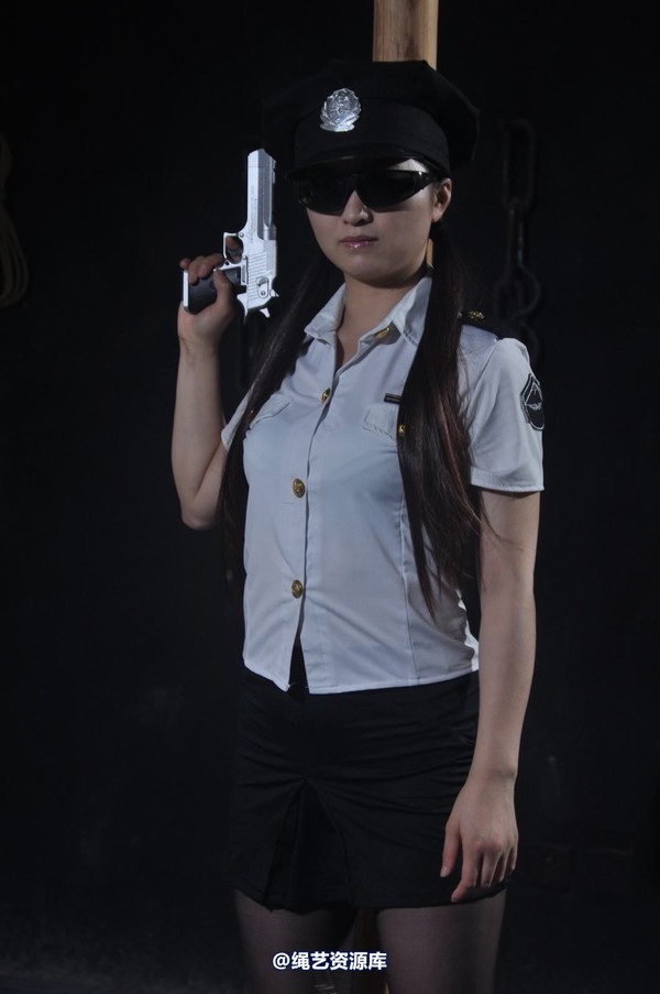mj影视 - 梅小晨女警1 第 41 张图片