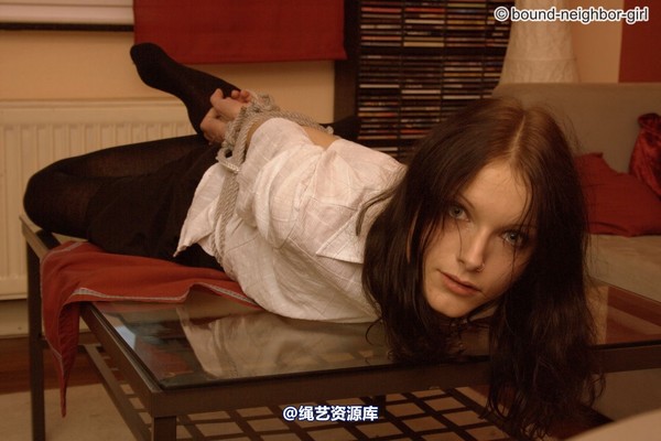 bound-neighbor-girl - Tanja - At home tied up 2 第 24 张图片