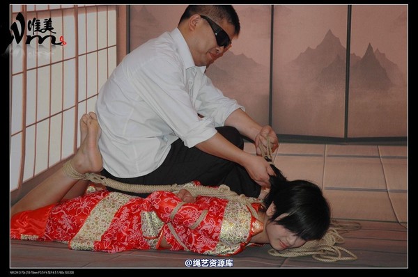 唯美之家 - 08-05-29盈盈汉服-护士装 第 176 张图片