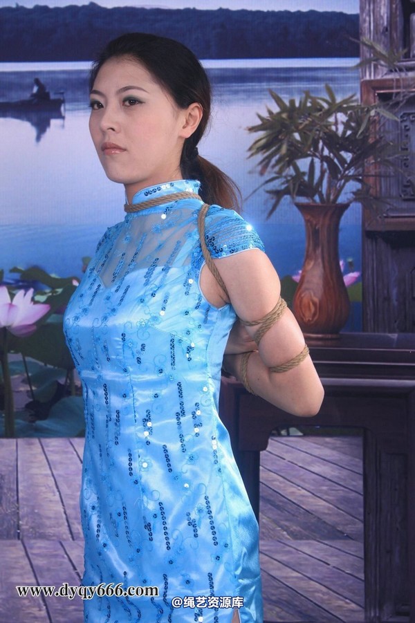 典雅倩影 - 107-瑞应金穰万万年，婷中子弟共兰秀 第 104 张图片