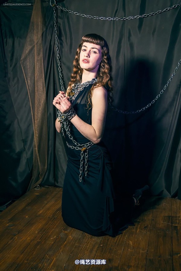 limitedaudience - 2014 fay lady in chains 第 18 张图片