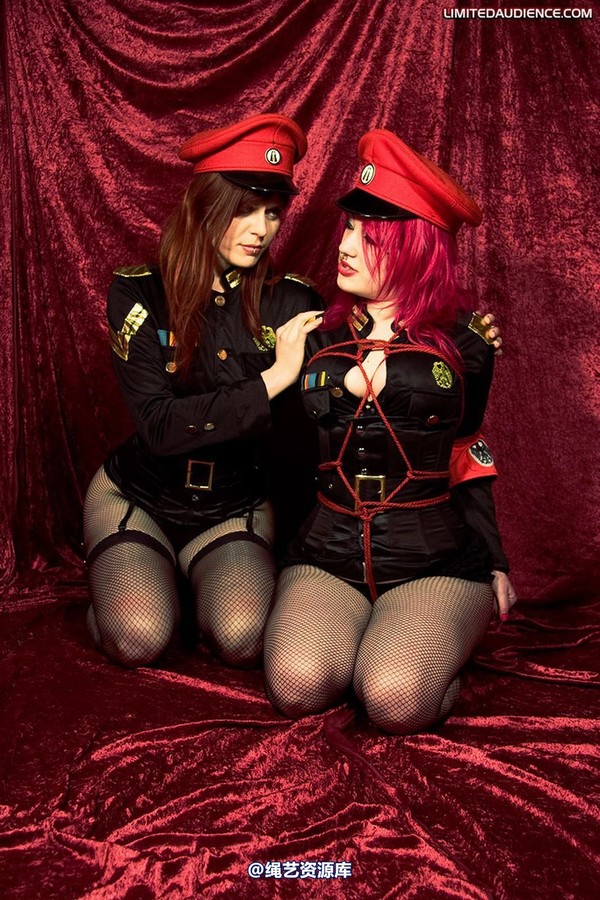 limitedaudience - 2009 scarlett shrinking violet agents in training 2 第 35 张图片