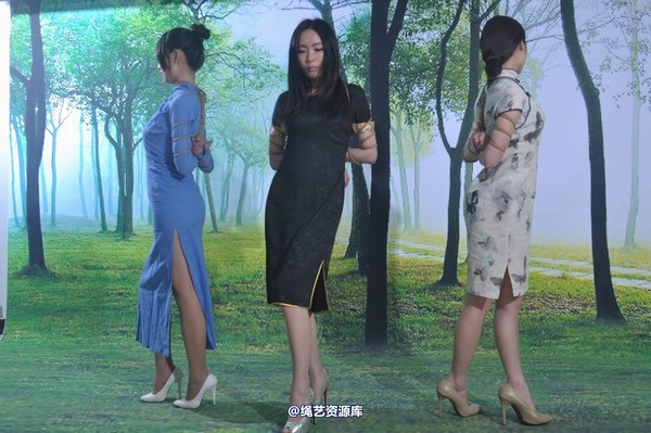 mj影视 - 三大模特争秀1 第 294 张图片