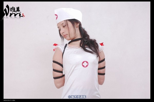 唯美之家 - 2008-12-8紫云护士，晚礼服 第 50 张图片