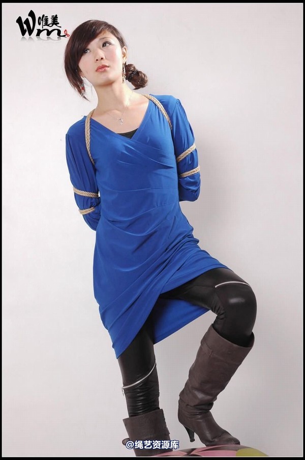 唯美之家 - 2009-11-26魅儿和书瑶 第 17 张图片