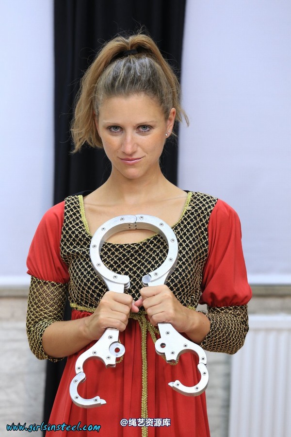 girlsinsteel - Sophia as a damsel 第 8 张图片